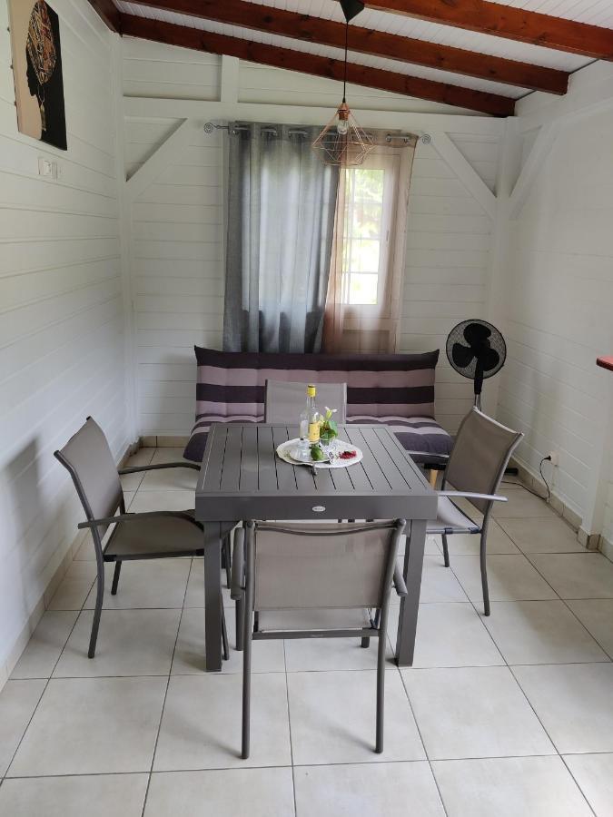 Keshy Island Colibri Apartment Baillif Exterior photo